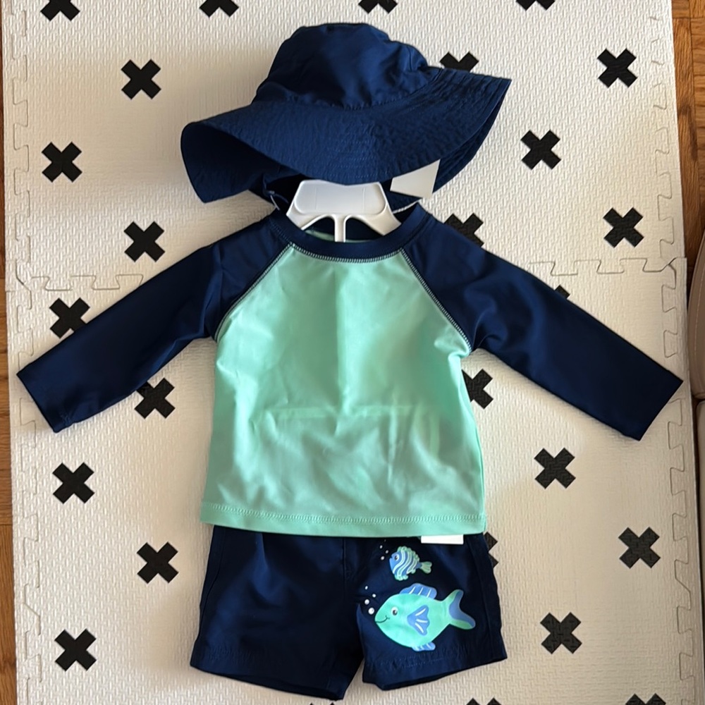 First impressions Kids Swim Set with Hat - Navy and Mint size 6-9m NWT